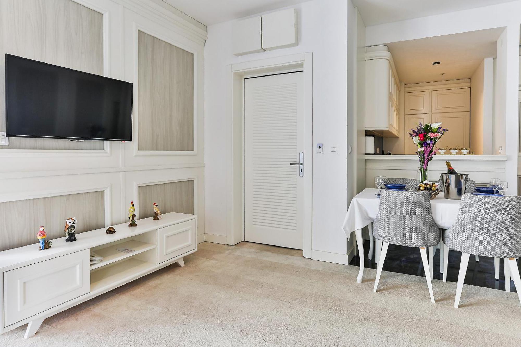 Maresia Boutique Suites Budva Zewnętrze zdjęcie