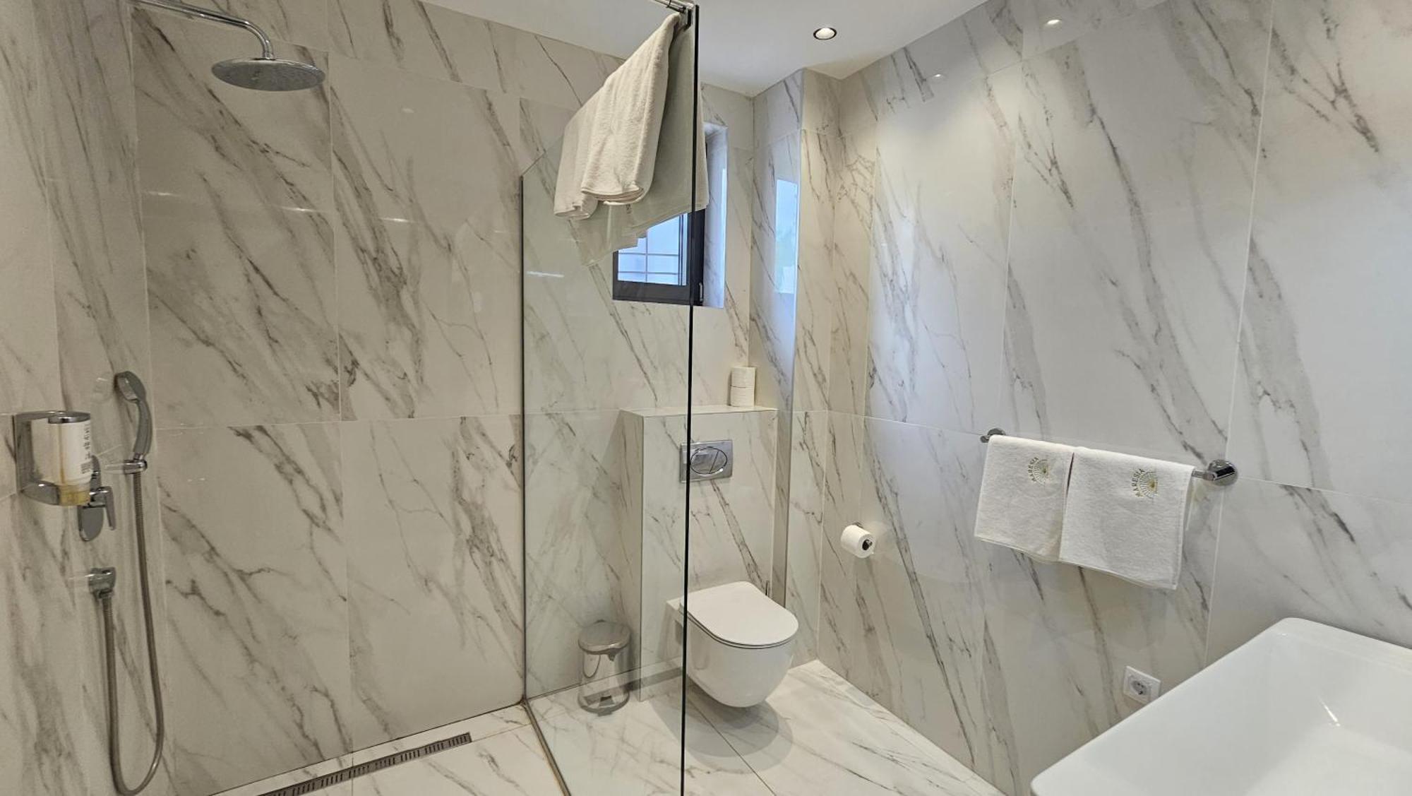 Maresia Boutique Suites Budva Zewnętrze zdjęcie