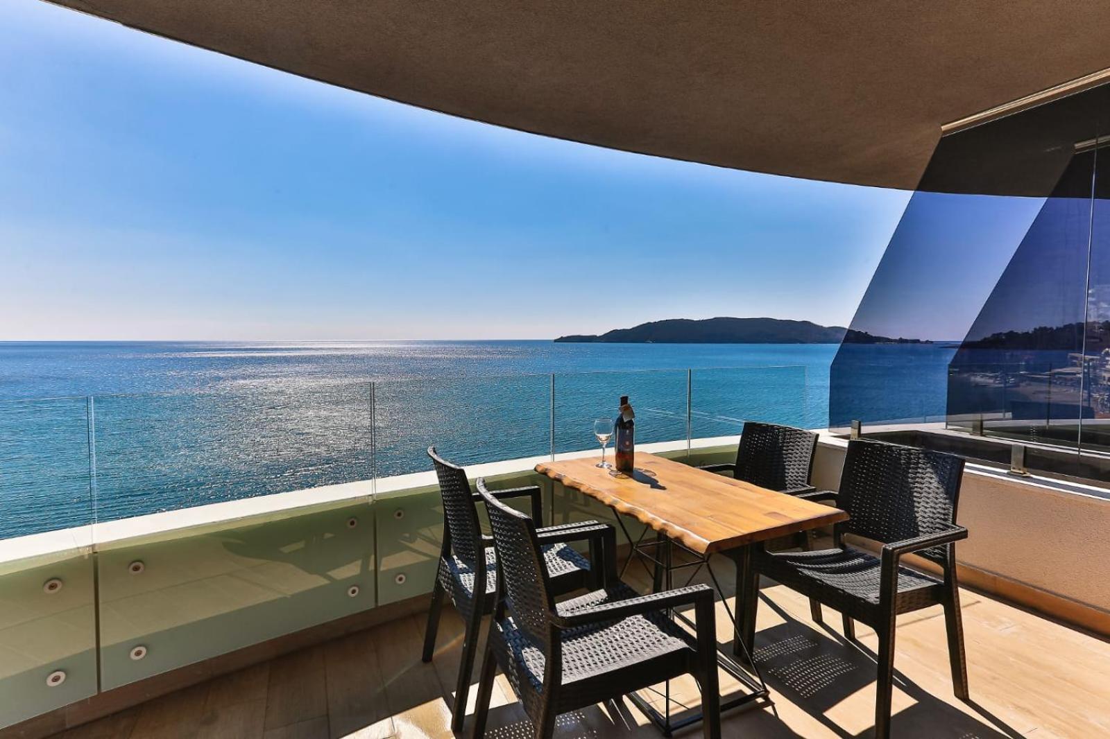 Maresia Boutique Suites Budva Zewnętrze zdjęcie